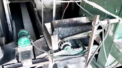 Presse à briquettes en chaux